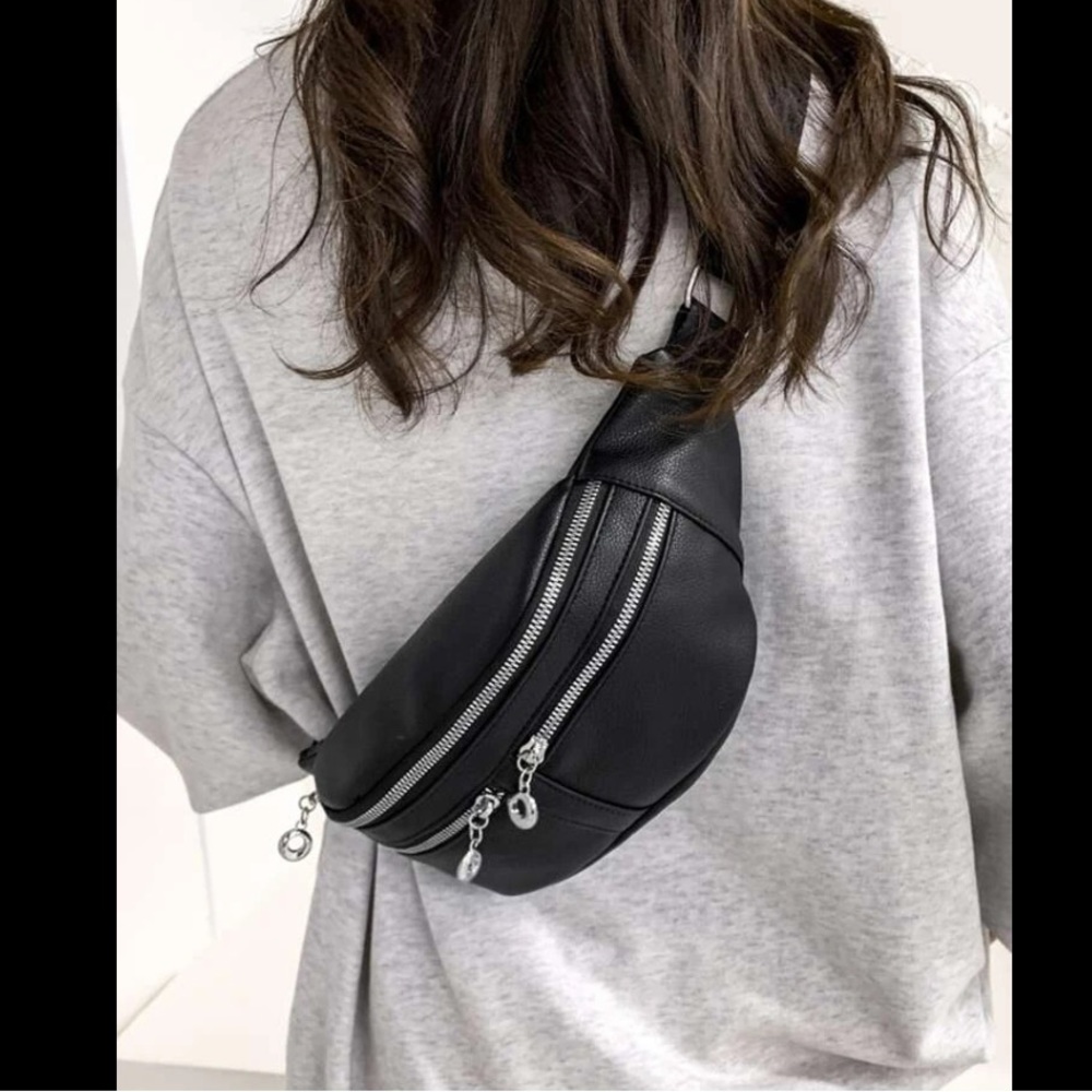 Women’s Black Multi-Compartments Pebble Embossed … - image 2